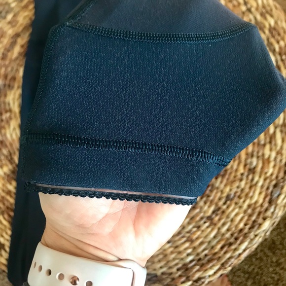 Lululemon High Times Deep Breath Nocturnal Teal Size 4 - Picture 6 of 11